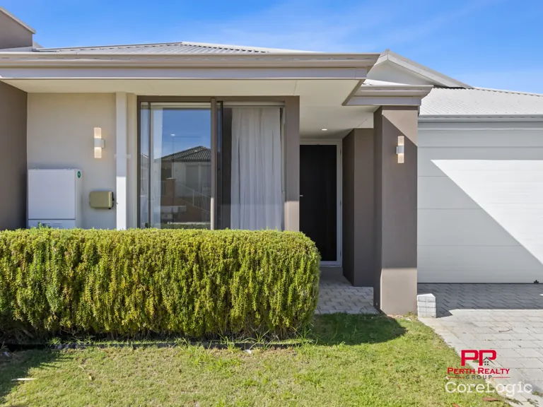 Engagement to exchange in under a week in Banksia Grove