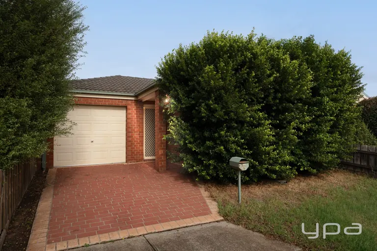 Freestanding Werribee house secured before auction